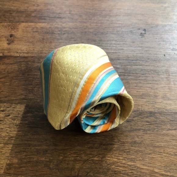 Robert Talbott Estate Striped Tie - Imperfect - Picture 5 of 6